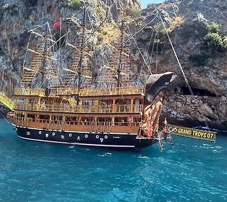 Boat Tour With Lunch In 4 Trip * 알란야